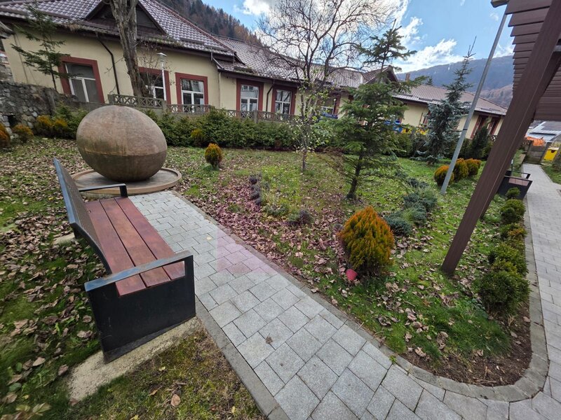 Apartament de vanzare cu 2 camere in Azuga